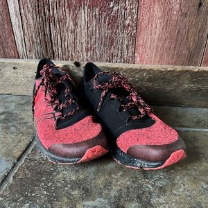 Under Armour Sneakers